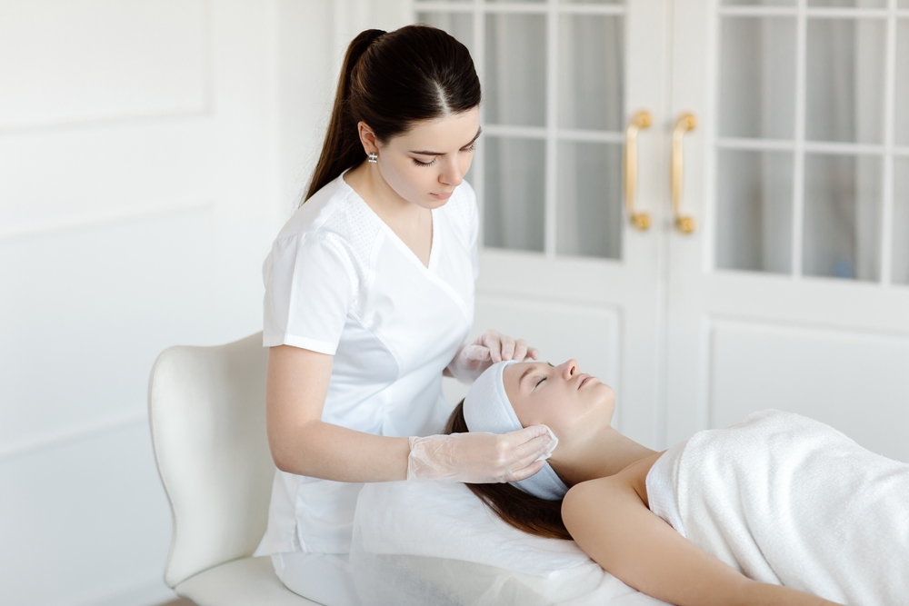 facial treatment in dubai